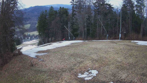 Skiareál Karolinka - Prostřední část sjezdovky a snowpark - 25.3.2026 v 15:02 Skiareál Karolinka - Prostřední část sjezdovky a snowpark - 25.3.2026 v 15:02