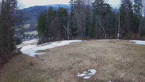 Skiareál Karolinka - Prostřední část sjezdovky a snowpark - 25.3.2026 v 16:02 Skiareál Karolinka - Prostřední část sjezdovky a snowpark - 25.3.2026 v 16:02