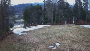 Skiareál Karolinka - Prostřední část sjezdovky a snowpark - 25.3.2026 v 17:32 Skiareál Karolinka - Prostřední část sjezdovky a snowpark - 25.3.2026 v 17:32