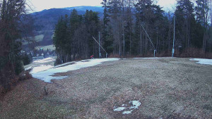 Skiareál Karolinka - Prostřední část sjezdovky a snowpark - 25.3.2026 v 17:55 Skiareál Karolinka - Prostřední část sjezdovky a snowpark - 25.3.2026 v 17:55