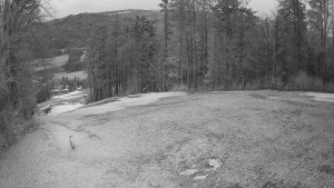 Skiareál Karolinka - Prostřední část sjezdovky a snowpark - 25.3.2026 v 18:32 Skiareál Karolinka - Prostřední část sjezdovky a snowpark - 25.3.2026 v 18:32