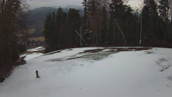 Prostřední část sjezdovky a snowpark