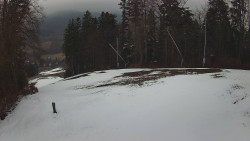 Prostřední část sjezdovky a snowpark