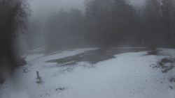 Prostřední část sjezdovky a snowpark