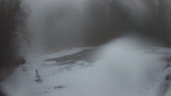 Prostřední část sjezdovky a snowpark