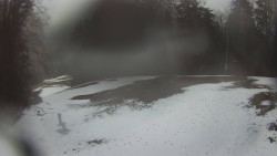 Prostřední část sjezdovky a snowpark