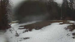 Prostřední část sjezdovky a snowpark