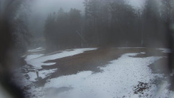 Prostřední část sjezdovky a snowpark