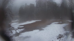 Prostřední část sjezdovky a snowpark