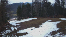 Prostřední část sjezdovky a snowpark
