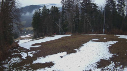 Prostřední část sjezdovky a snowpark