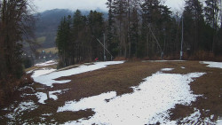 Prostřední část sjezdovky a snowpark