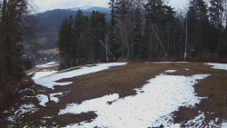 Prostřední část sjezdovky a snowpark