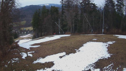 Prostřední část sjezdovky a snowpark