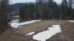 Prostřední část sjezdovky a snowpark