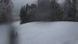 Prostřední část sjezdovky a snowpark