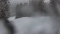 Prostřední část sjezdovky a snowpark