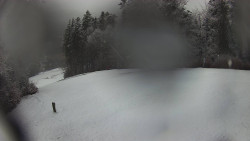 Prostřední část sjezdovky a snowpark