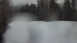 Prostřední část sjezdovky a snowpark