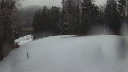 Prostřední část sjezdovky a snowpark