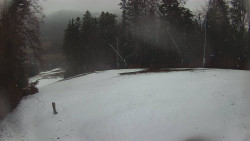 Prostřední část sjezdovky a snowpark