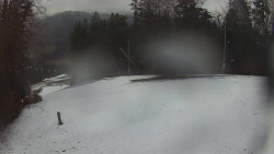 Prostřední část sjezdovky a snowpark