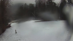 Prostřední část sjezdovky a snowpark