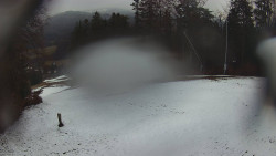 Prostřední část sjezdovky a snowpark