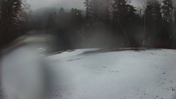 Prostřední část sjezdovky a snowpark