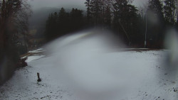 Prostřední část sjezdovky a snowpark