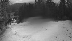 Prostřední část sjezdovky a snowpark