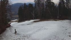 Prostřední část sjezdovky a snowpark