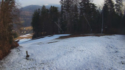 Prostřední část sjezdovky a snowpark