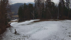 Prostřední část sjezdovky a snowpark