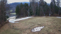 Prostřední část sjezdovky a snowpark