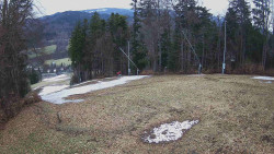 Prostřední část sjezdovky a snowpark