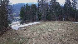 Prostřední část sjezdovky a snowpark