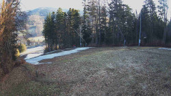 Prostřední část sjezdovky a snowpark