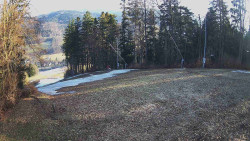 Prostřední část sjezdovky a snowpark