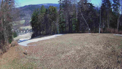 Prostřední část sjezdovky a snowpark