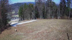 Prostřední část sjezdovky a snowpark