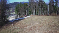 Prostřední část sjezdovky a snowpark