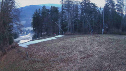 Prostřední část sjezdovky a snowpark