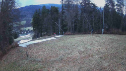 Prostřední část sjezdovky a snowpark