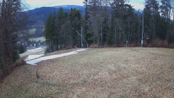 Prostřední část sjezdovky a snowpark