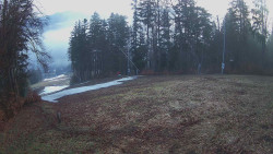 Prostřední část sjezdovky a snowpark