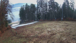 Prostřední část sjezdovky a snowpark