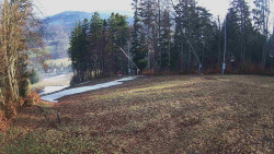 Prostřední část sjezdovky a snowpark