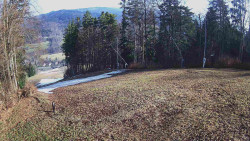 Prostřední část sjezdovky a snowpark