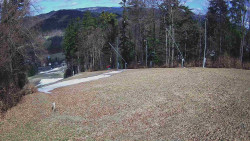 Prostřední část sjezdovky a snowpark